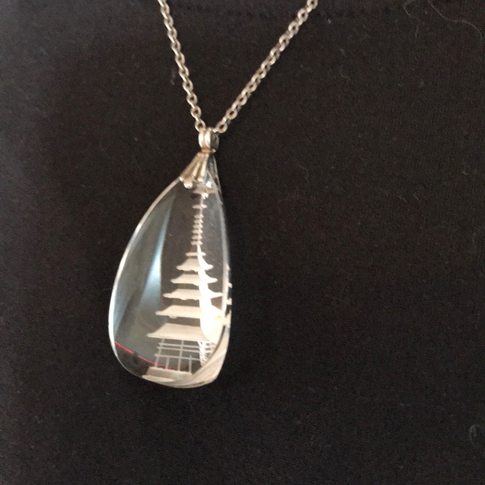 Rare Japanese Intaglio Pagoda Rock Crystal Nklc
